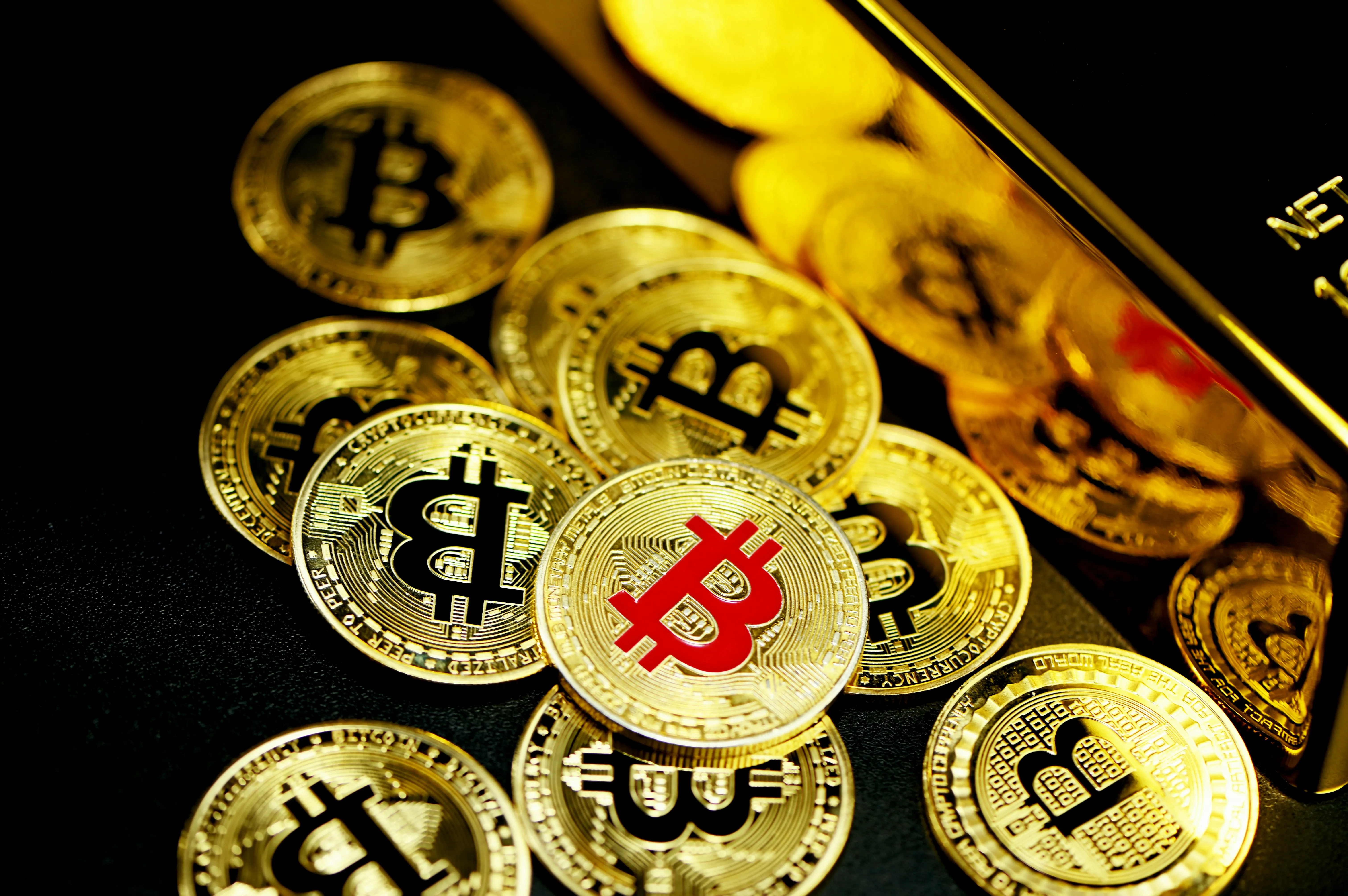 Biểu đồ minh họa các loại cookie khác nhau mà nwe88 sử dụng, bao gồm cookie bên thứ nhất và bên thứ ba, với các luồng dữ liệu bảo mật và tuân thủ quyền riêng tư trong môi trường cá cược trực tuyến.